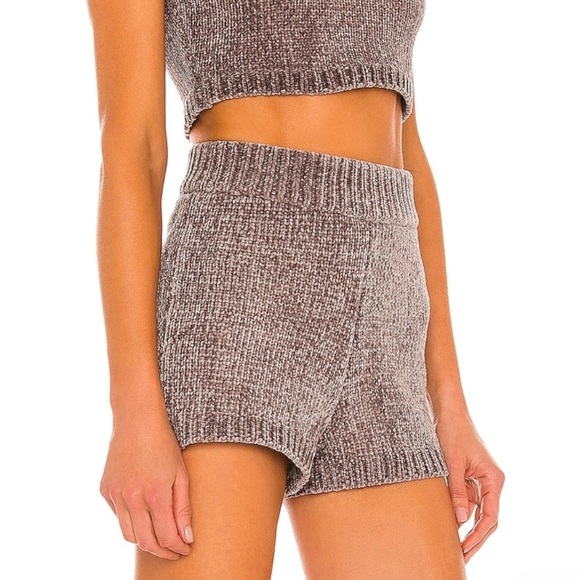 Majorelle REVOLVE Denitza Shorts Chenille High Rise Waisted Fawn Taupe Large - Picture 4 of 16